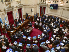 El Senado aprobó en general la reforma de la Ley de Glaciares y la giró a Diputados El Senado aprobó en general la reforma de la Ley de Glaciares y la giró a Diputados