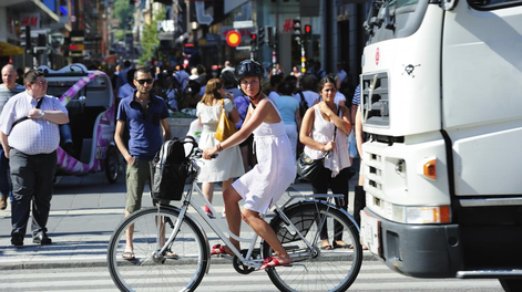 para cuidar a los ciclistas de todo el pais, un diputado nacional por san juan busca modificar la ley de transito