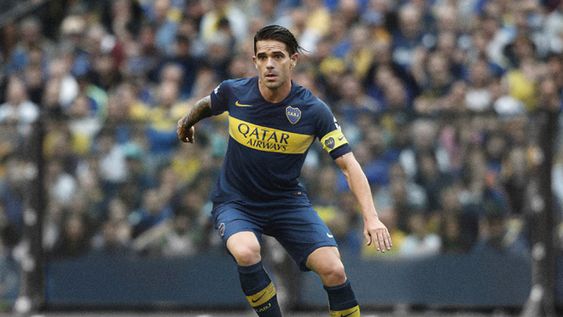 Boca busca rescindir el contrato de Gago