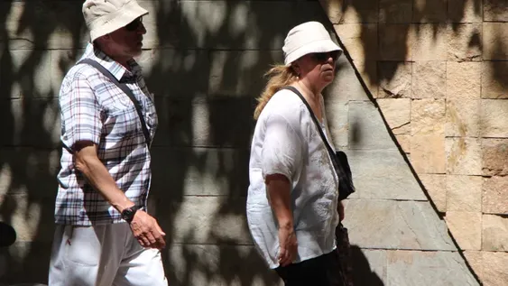 Alertan por una ola de calor que se extenderá hasta el lunes