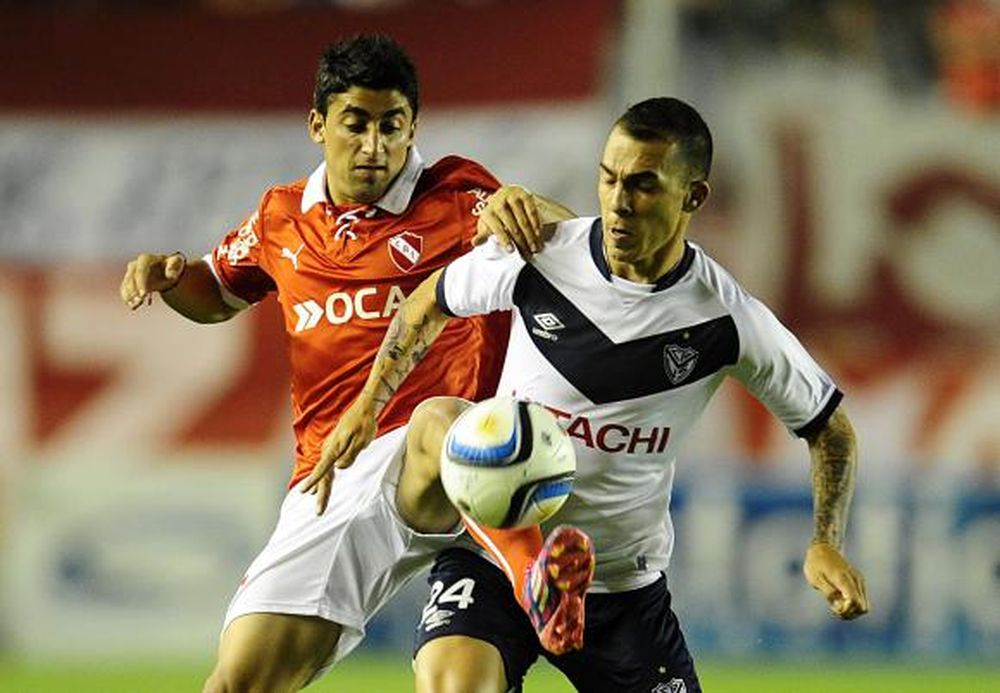 Por un penal polémico Independiente logró un importante triunfo