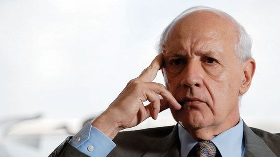 Lavagna publicó un duro documento: “Llegó la hora, no hay tiempo para más excusas”