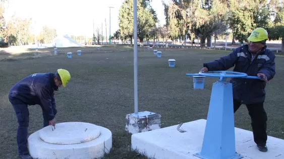 Gobierno pondrá $150 millones para estirar el congelamiento de la tarifa del agua hasta marzo