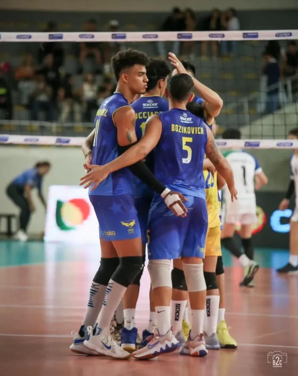 UPCN ganó y quedó en el top five del Sudamericano