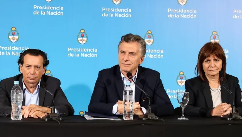 Macri dijo que “es una decisión de los clubes si se juega con público visitante”