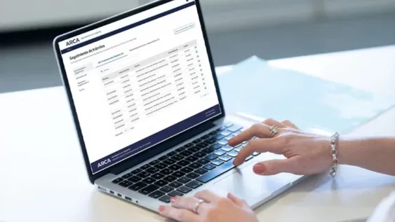 Cómo se calcula el aumento para Ganancias y Monotributo para enero 2026