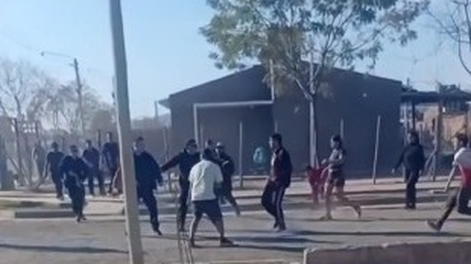 Batalla campal en Caucete.