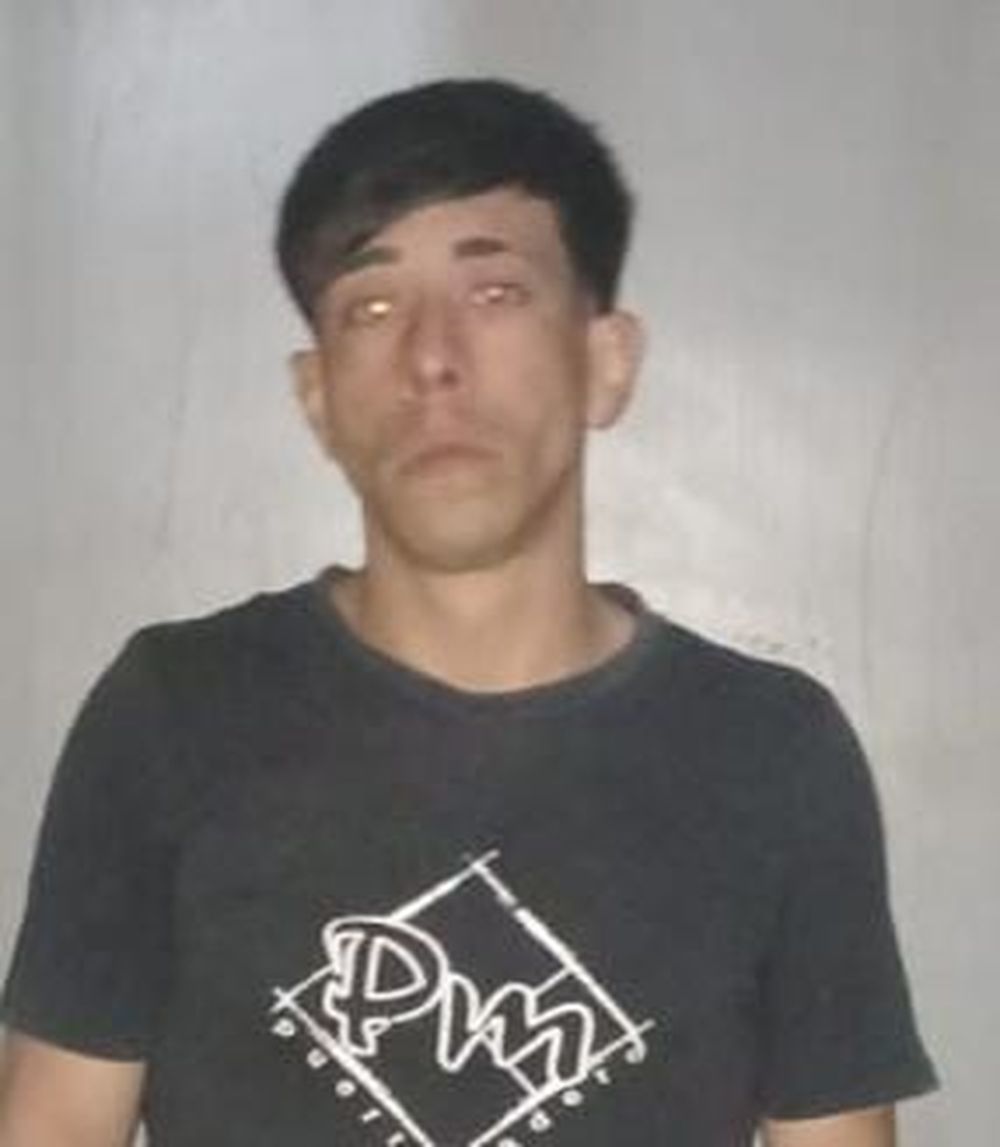 Se quedó a dormir en la casa de su tía y le robó una garrafa