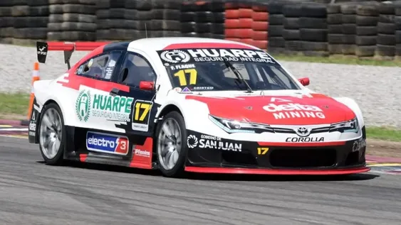 Flaqué peleaba por entrar al podio pero lo abandonó el motor