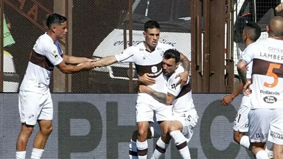 Platense puntero se cruza con el complejo Bánfield