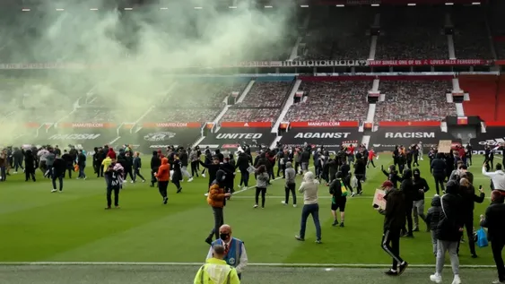 Partido clave, suspendido por una protesta