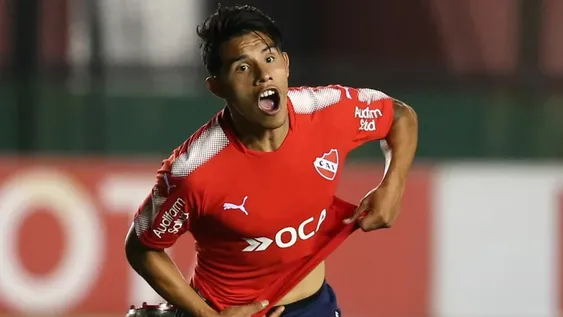 Denis, el tercer refuerzo en Concepción