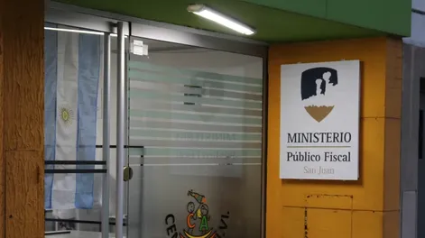 Le dan 13 años de cárcel por abusar de una hijastra con discapacidad