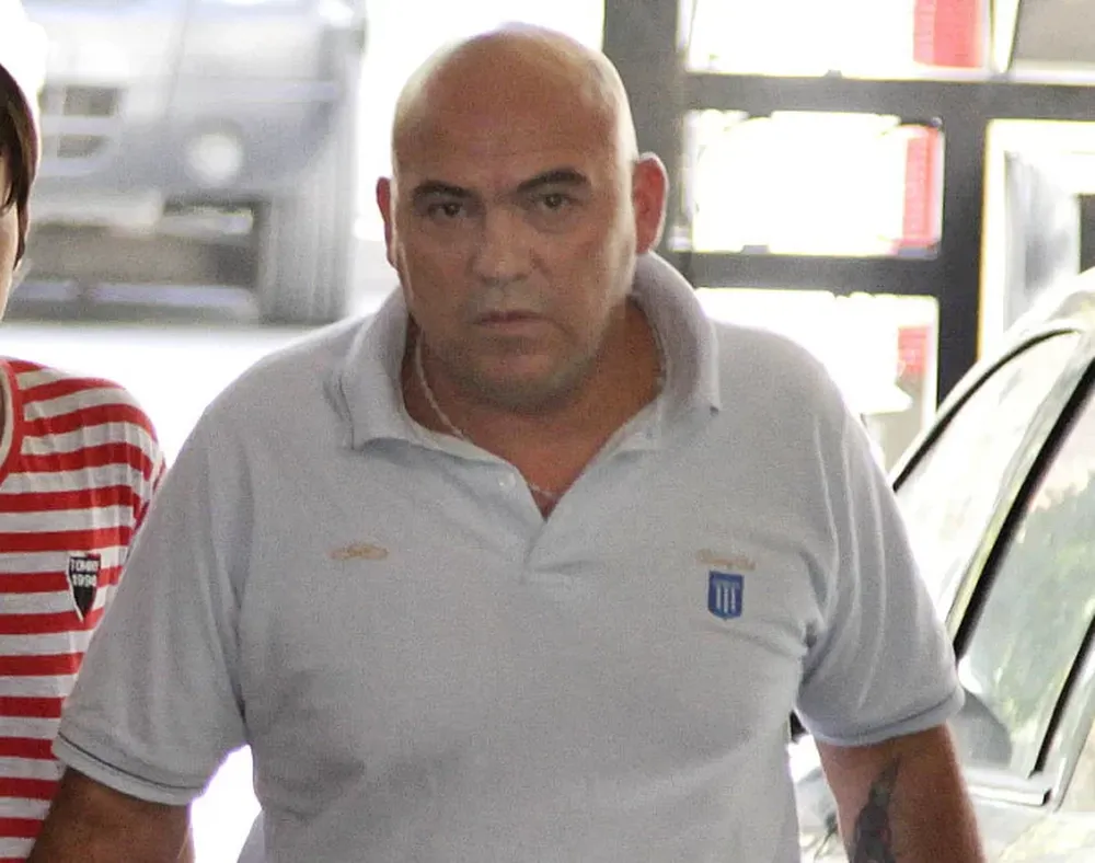 Prisión condicional para el barra de Sportivo que golpeó a su expareja