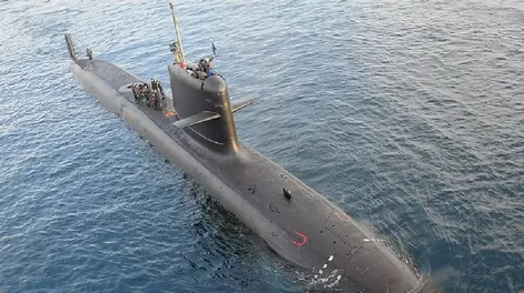 Milei confirmó que Argentina quiere comprarle submarinos a Francia