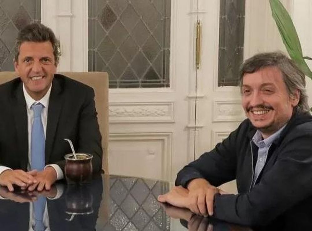 Massa va a China con Máximo en busca de fondos frescos