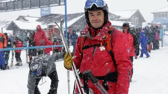 Una avalancha de nieve mató al jefe de patrulla del Cerro Catedral