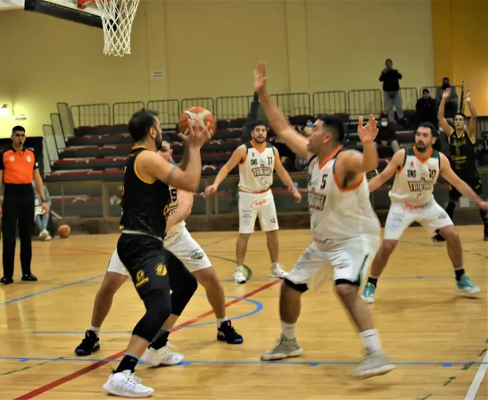 Jáchal pegó primero