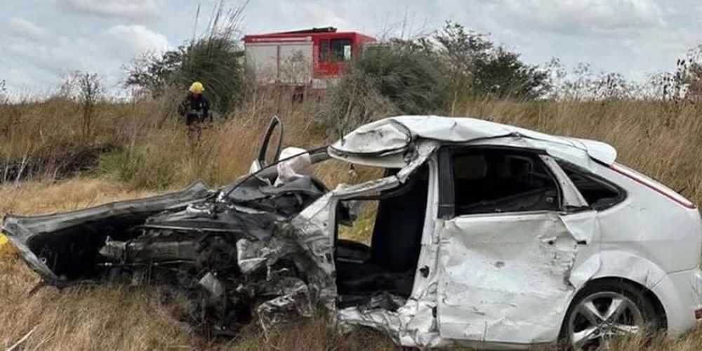 Bestial femicidio: degolló a su ex pareja, escapó y murió tras chocar contra un camión