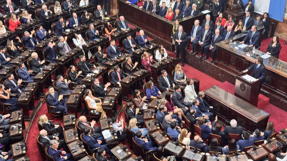 los libertarios sanjuaninos, el orreguismo y una parte del peronismo en la apertura de sesiones de javier milei