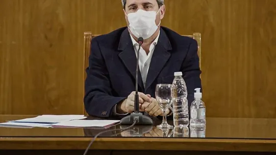 Esta semana vacunan a docentes con la segunda dosis  y desde el lunes ‘presencialidad cuidada’