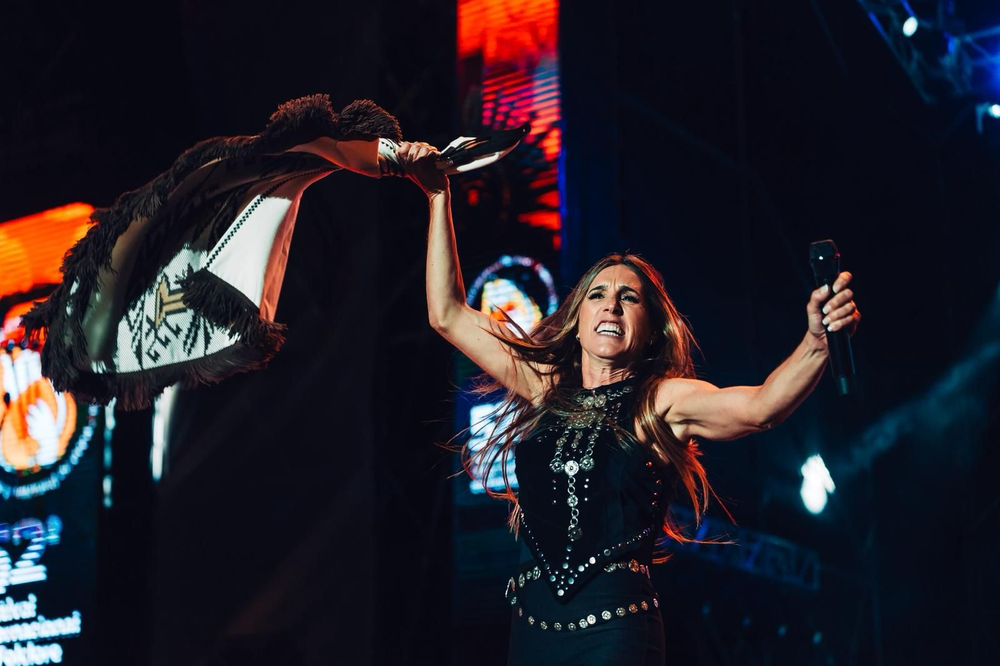 La Sole, lista para revolear el poncho en Lollapalooza 2026.