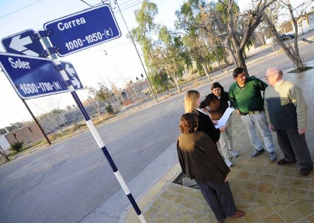 Hartos del vandalismo y los robos, piden un puesto policial móvil