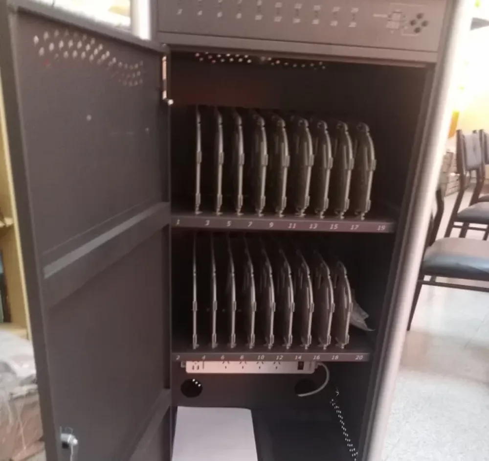 Otro robo en escuela con custodia policial