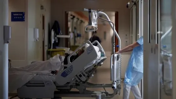 Francia otorgará la ciudadanía a los trabajadores extranjeros que combaten en la pandemia