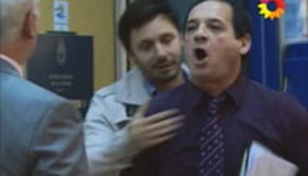 Guillermo confiesa que es gay