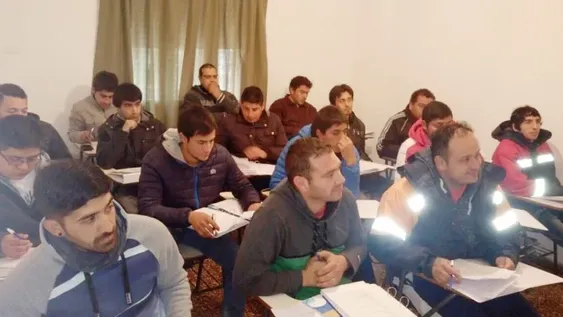 Barrick capacita a jóvenes iglesianos y jachalleros para trabajar en Veladero