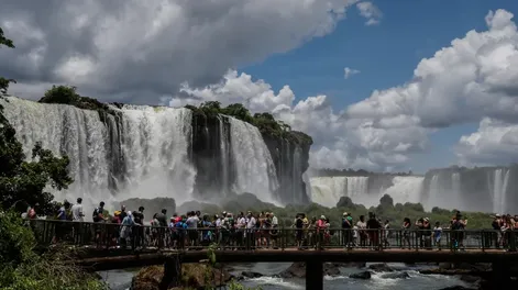 Nuevo récord de 2,3 millones de turistas para este fin de semana extra largo