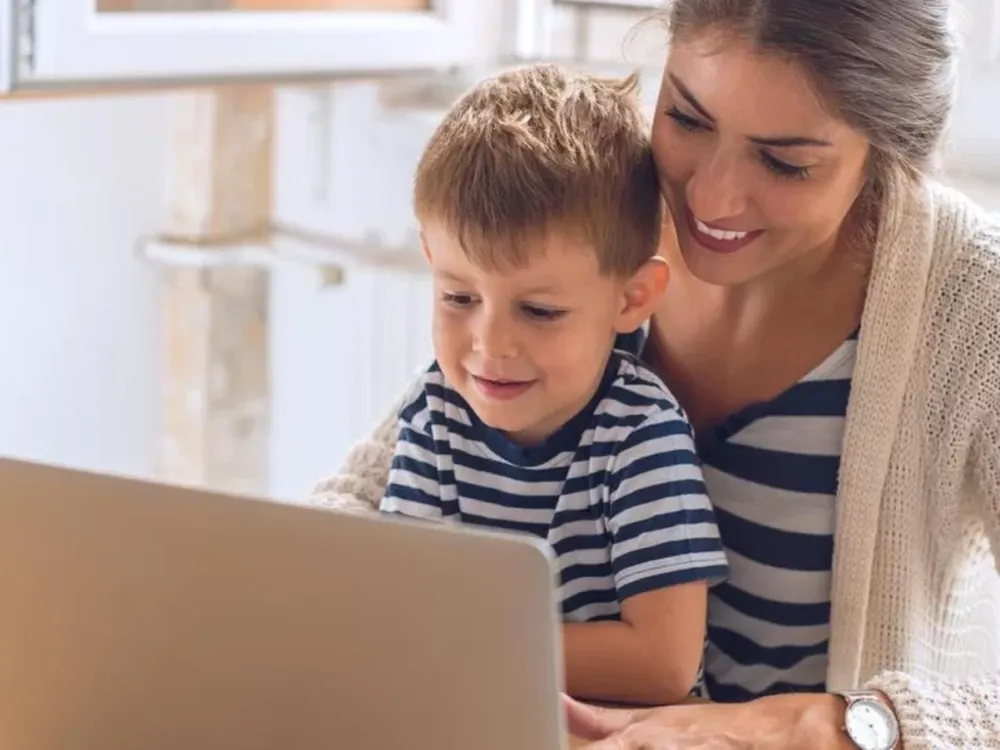 La maternidad en la Era Digital