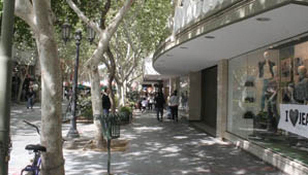 El feriado del 24 no cayó bien en el Centro Comercial