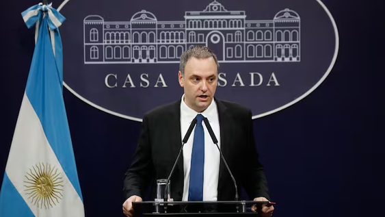 Manuel Adorni.