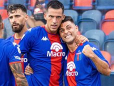 Goleador. Nacho Russo es vital en Tigre que este viernes abrirá la fecha de AFA visitanto a Bánfield. Goleador. Nacho Russo es vital en Tigre que este viernes abrirá la fecha de AFA visitanto a Bánfield.