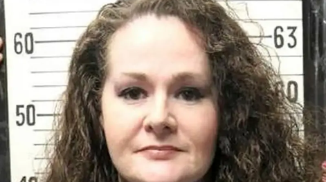 Quién es Christa Pike, la mujer que sigue con vida tras recibir dos dosis de la inyección letal durante su ejecución en Tennessee