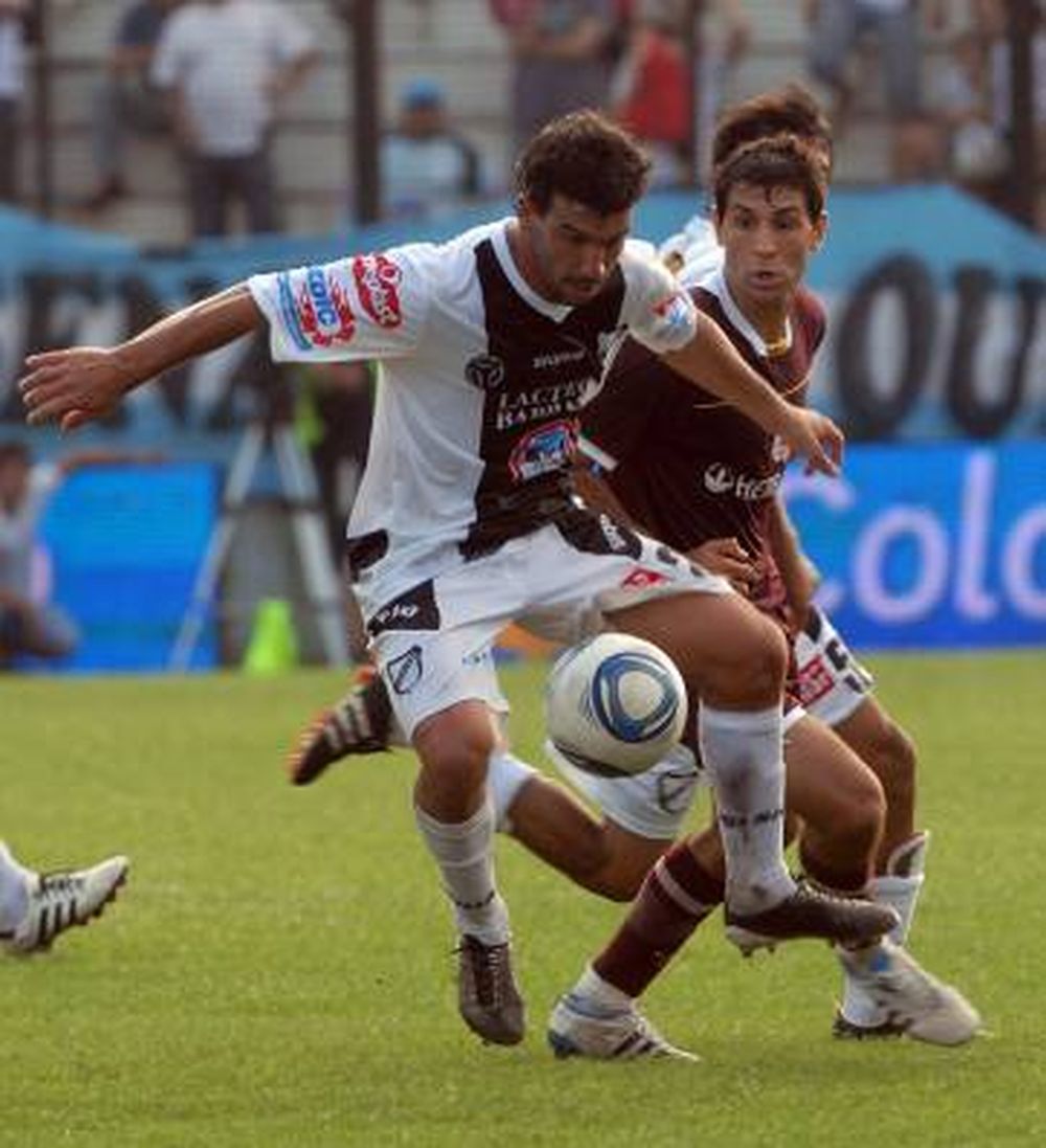 All Boys y Lanús no supieron quebrar la igualdad en Floresta