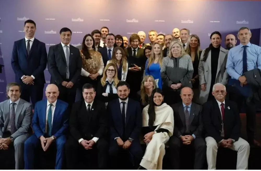 LA CUENTA. LLA ya tiene asegurado 46 votos propios, pero necesita sumar otros 41 votos para asegurar los 87 votos que le permitan ratificar los vetos.