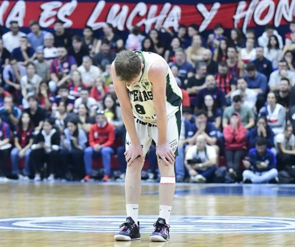 El básquetbol llora por Atenas