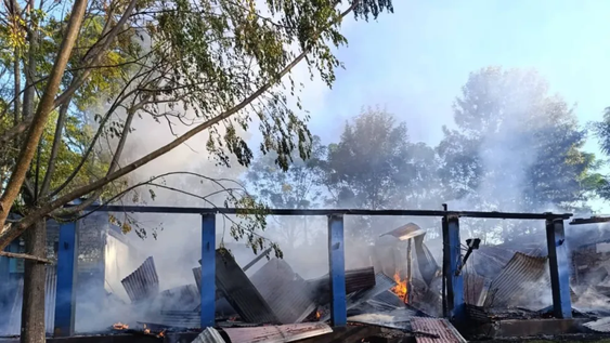 Incendio escuela de Misiones.