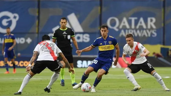 Riquelme dio una charla motivacional en Boca y en River aún no esta definido el equipo