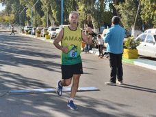Festejos. La Asociación Atlética Albardón pondrá en competencia la Posta Atlética 21K. Festejos. La Asociación Atlética Albardón pondrá en competencia la Posta Atlética 21K.