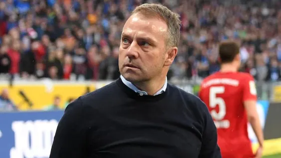 La goleada le costó el cargo a Flick