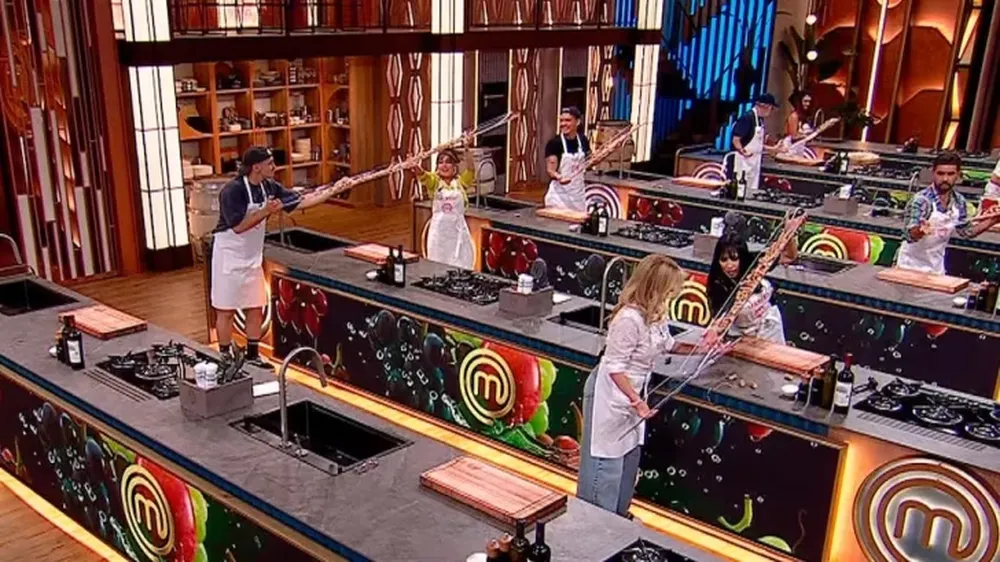 MasterChef Celebrity: quién fue el nuevo eliminado que se quebró y contó los trastornos alimenticios que sufrió