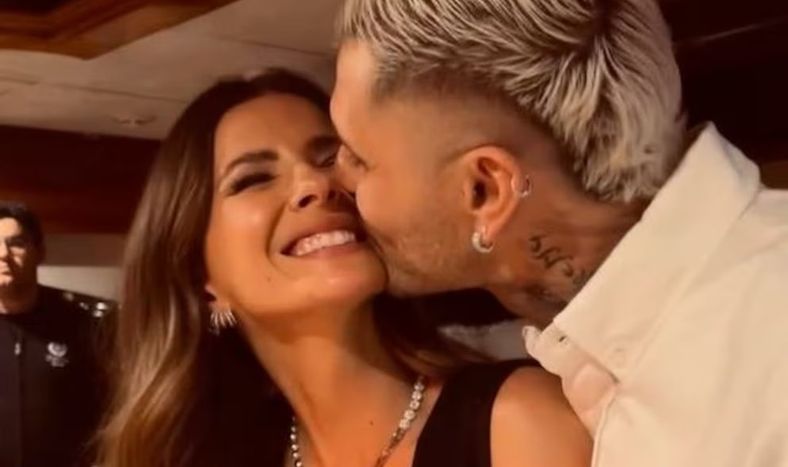 La China Suárez celebró sus 34 años en un yate rodeada por su familia