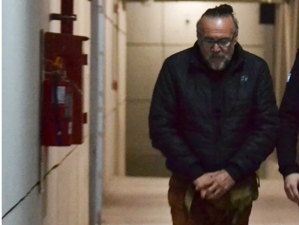 Registraron la casa de Cacho Garay y encontraron todo tipo de municiones