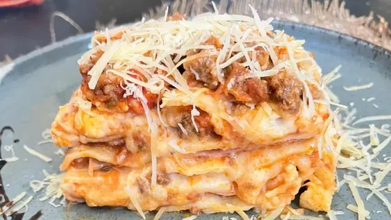 Una auténtica lasaña Noroña, para chuparse los dedos