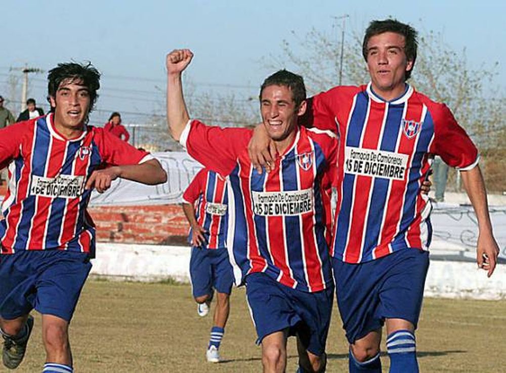 El Bohemio va remontando