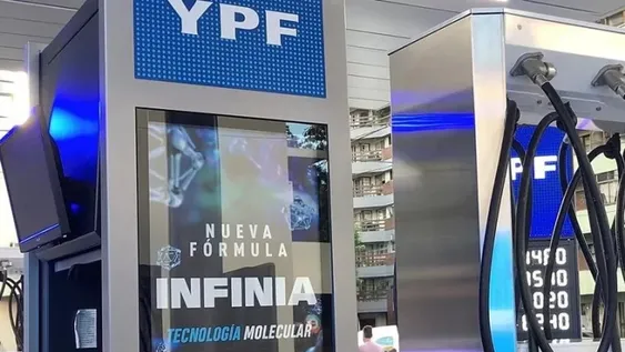 Se podrá seguir comprando nafta y gasoil con la tarjeta de crédito